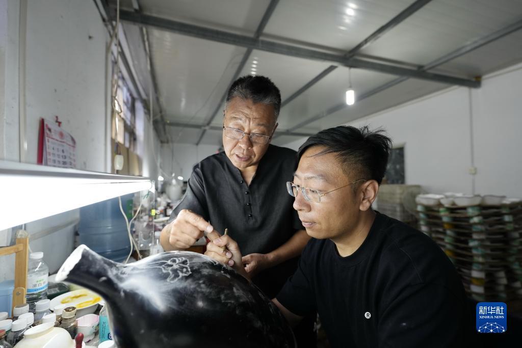 红太阳娱乐场